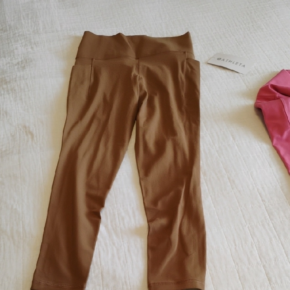 Athleta Salutation Stash Tight
